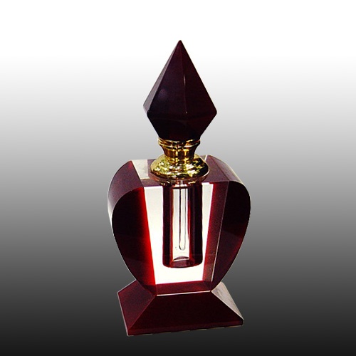 deep red crystal perfume bottle with fashion design and mold