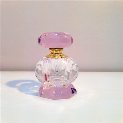 china crystal perfume bottle with pink color